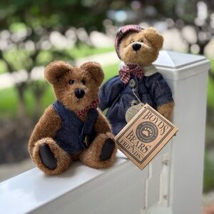 Vintage 1990’s Boyd’s Bears - JB and Emmy Lou